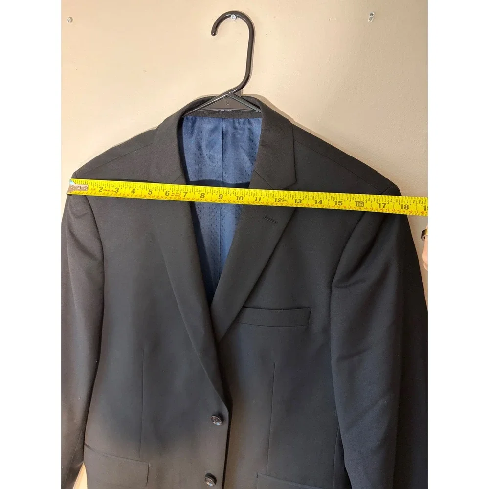 Mantoni Mens 42S Black Super Fine 100% Virgin Wool 2-Button Suit Jacket M40901